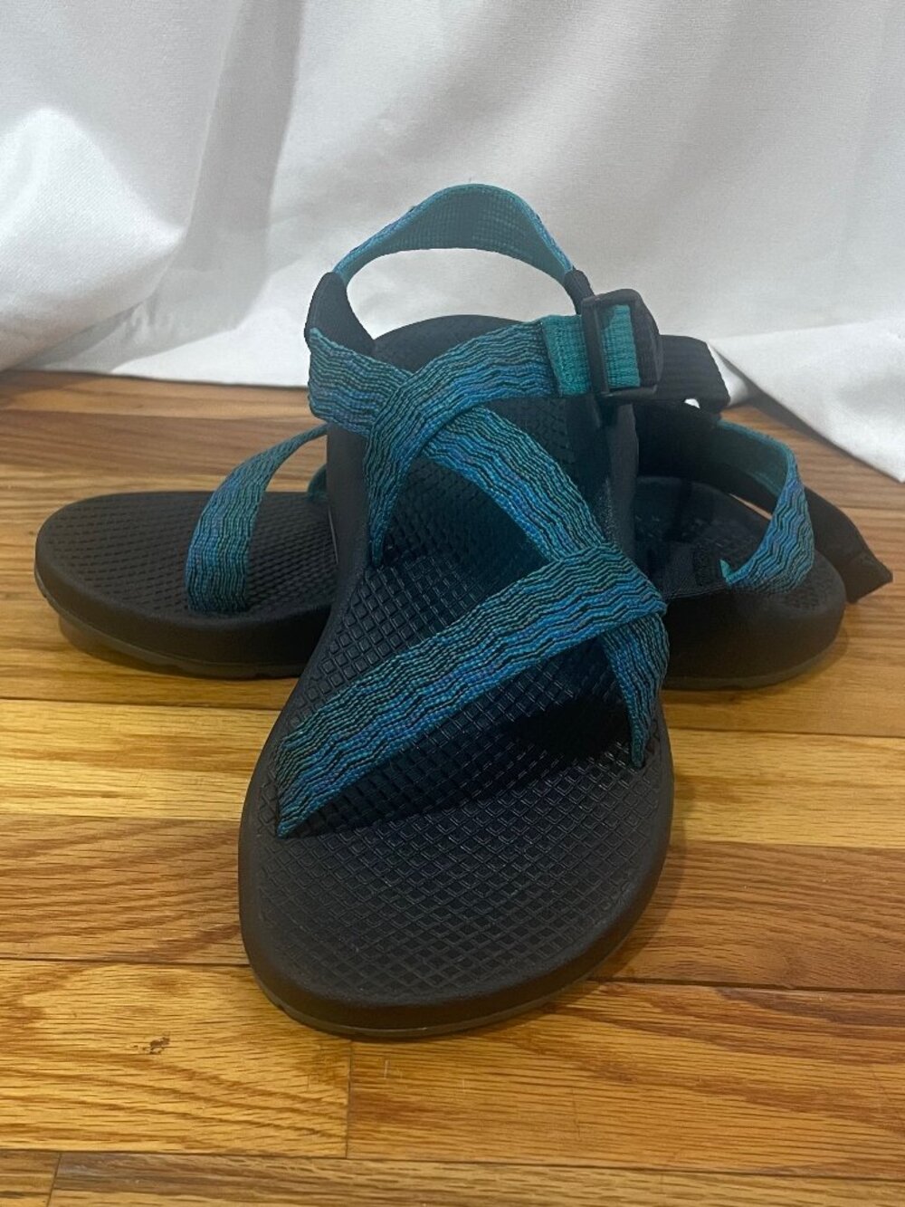 Womens Chaco Waves Sandal, Size 7